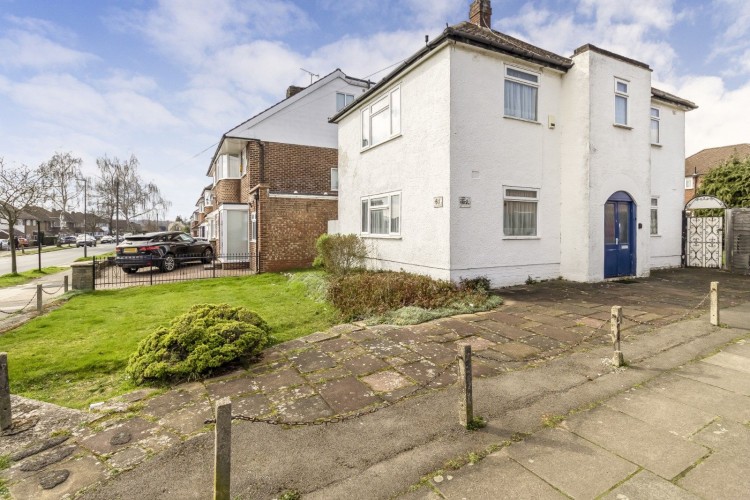 Images for Du Cros Drive, Stanmore, Middlesex