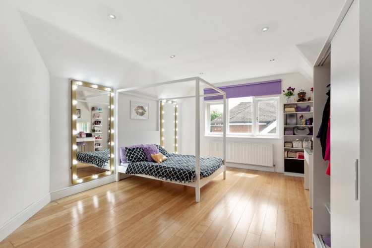 Images for Green Lane, STANMORE