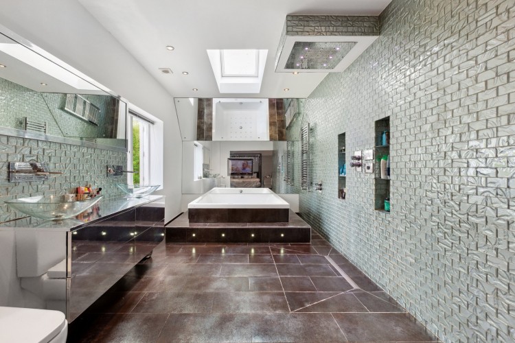 Images for Green Lane, STANMORE