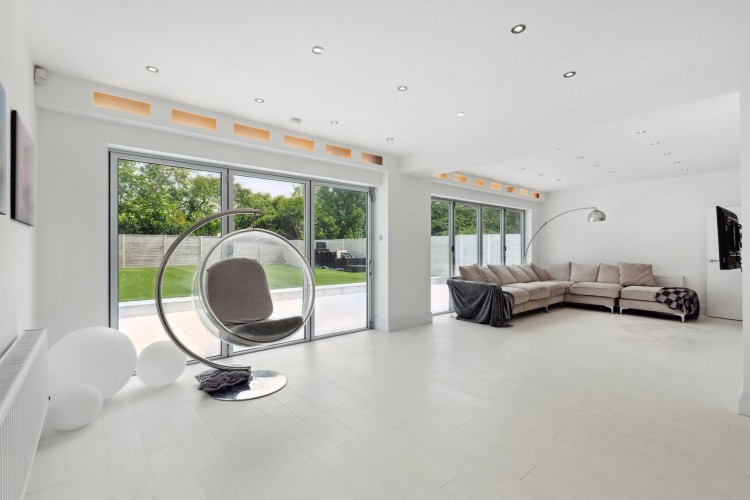 Images for Green Lane, STANMORE