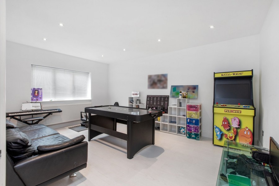 Images for Green Lane, STANMORE