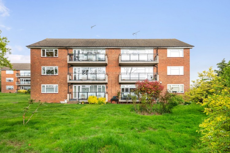 Images for Knowl Park, Elstree