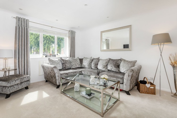 Images for Tylersfield, Abbots Langley
