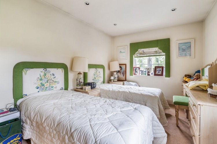 Images for Green Lane, Stanmore, Greater London