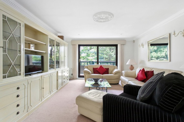 Images for High Street, Bushey, Hertfordshire