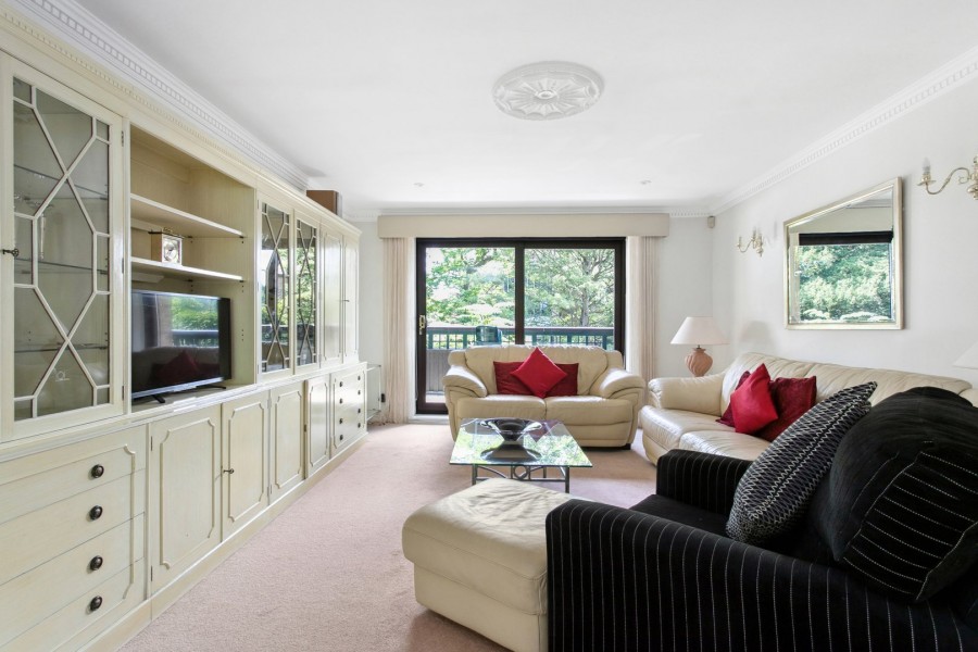 Images for High Street, Bushey, Hertfordshire