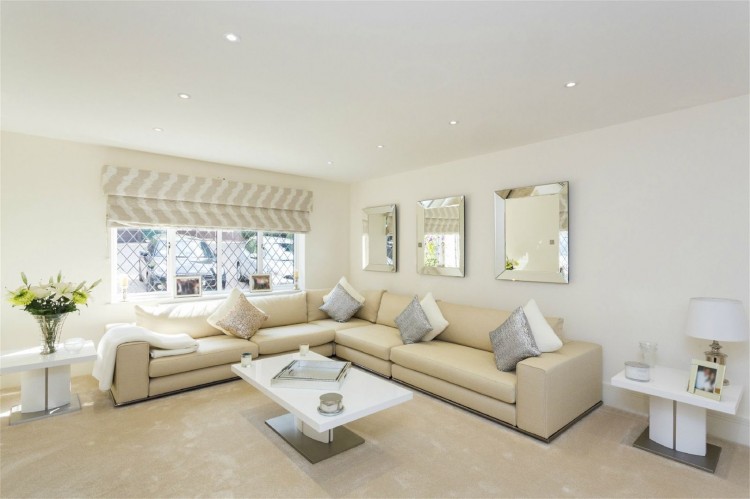 Images for Caldecote Gardens, Bushey Heath, Hertfordshire