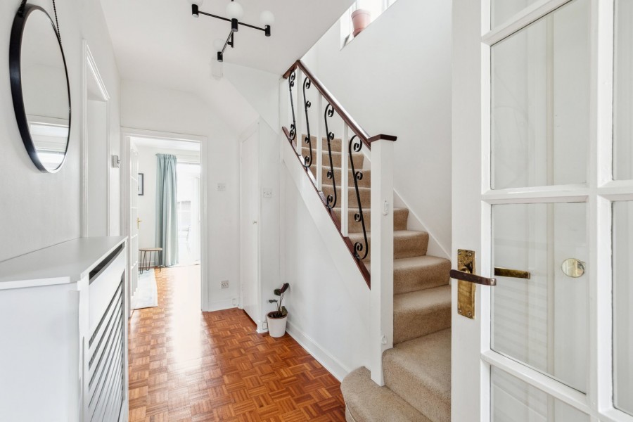 Images for St Lawrence Close, Edgware