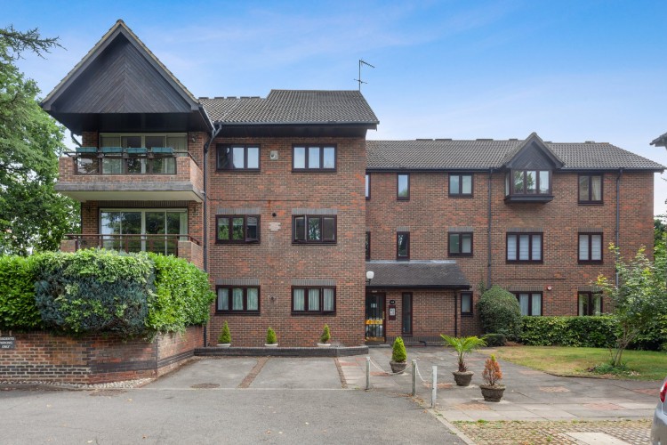 Images for Gordon Avenue, 57 Gordon Avenue, Stanmore, Middlesex