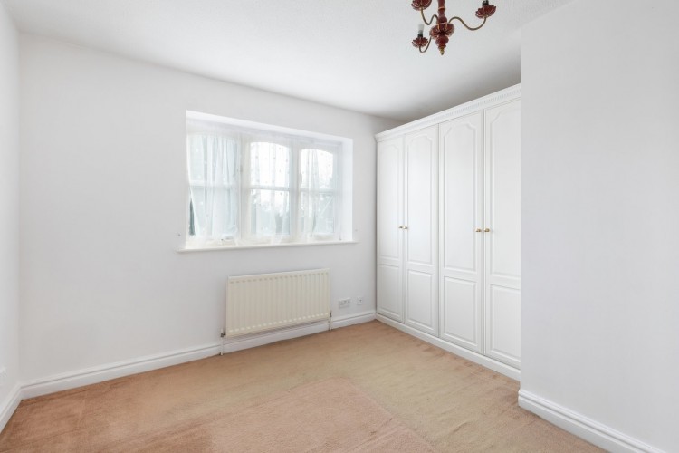 Images for Kingfisher Close, Harrow Weald, Middlesex