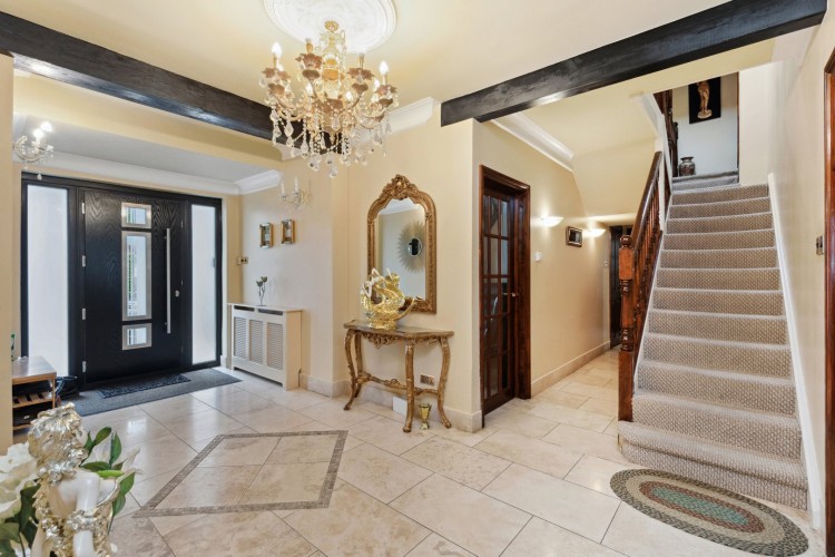 Images for Bellfield Avenue, Harrow Weald, Middlesex