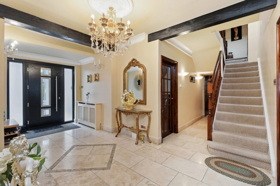 Images for Bellfield Avenue, Harrow Weald, Middlesex