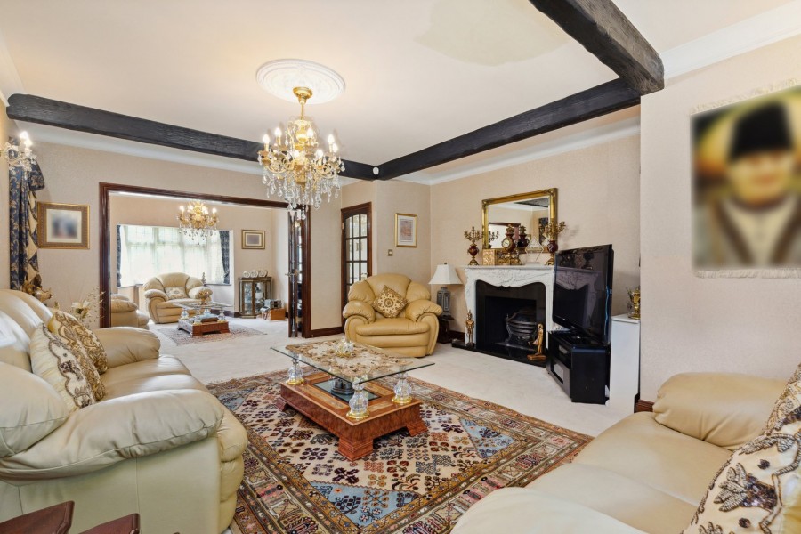 Images for Bellfield Avenue, Harrow Weald, Middlesex