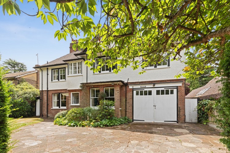 Images for The Avenue, Bushey