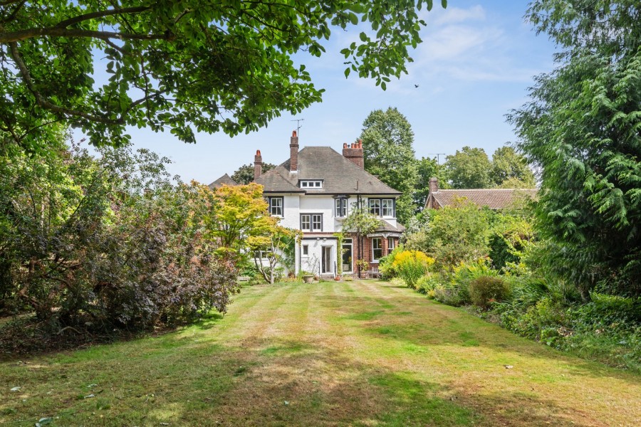 Images for The Avenue, Bushey