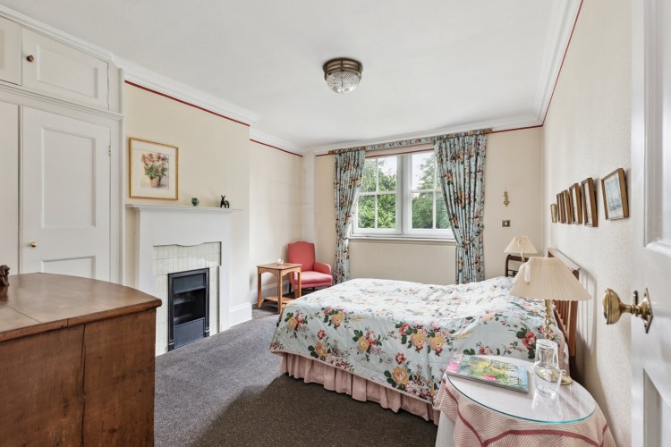 Images for The Avenue, Bushey
