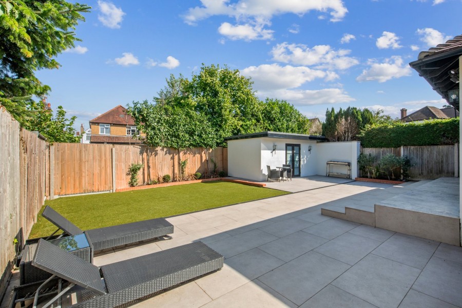 Images for Avenue Rise, Bushey, Hertfordshire