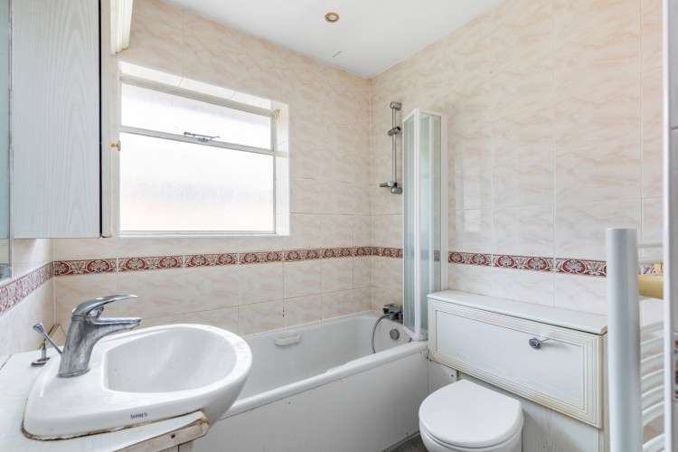 Images for Greenacres Drive, Stanmore