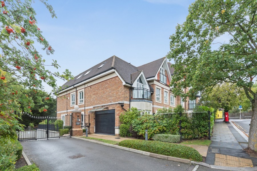 Images for Compass Close, Edgware, Greater London