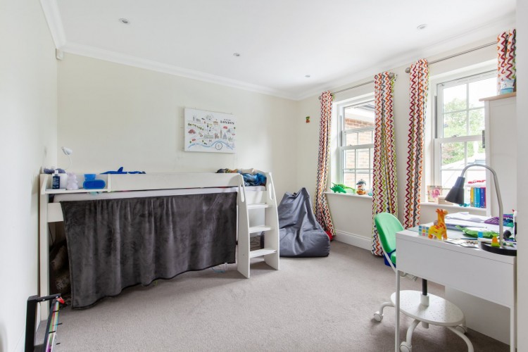 Images for Hartsbourne Road, Bushey Heath, Hertforshire