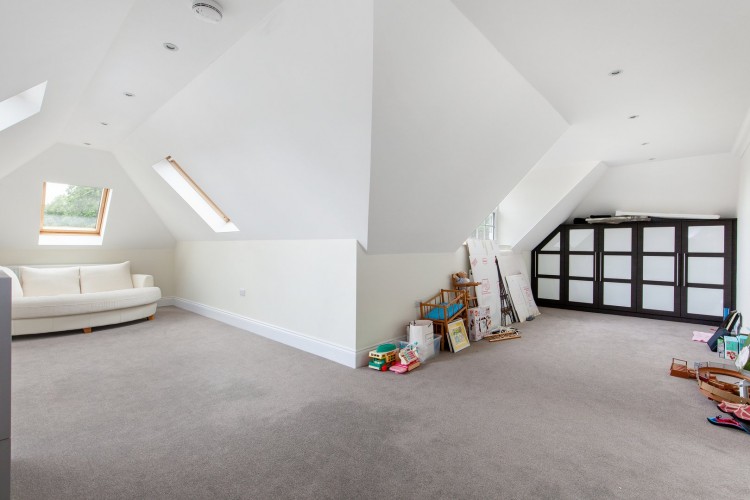 Images for Hartsbourne Road, Bushey Heath, Hertforshire