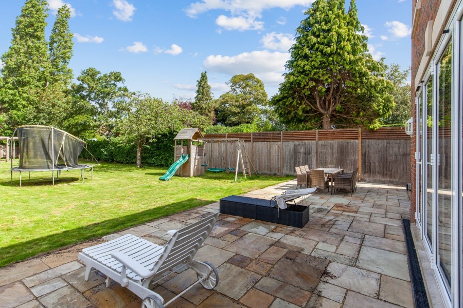 Images for Hartsbourne Road, Bushey Heath, Hertforshire