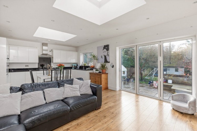 Images for Chiltern Avenue, Bushey, Hertfordshire