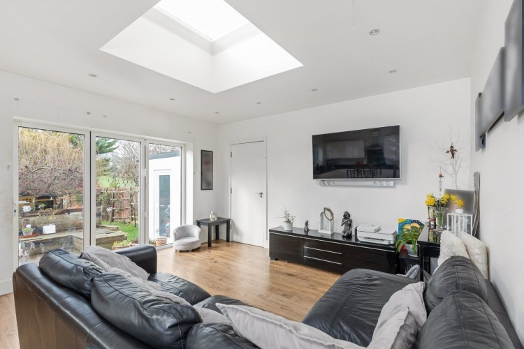 Images for Chiltern Avenue, Bushey, Hertfordshire