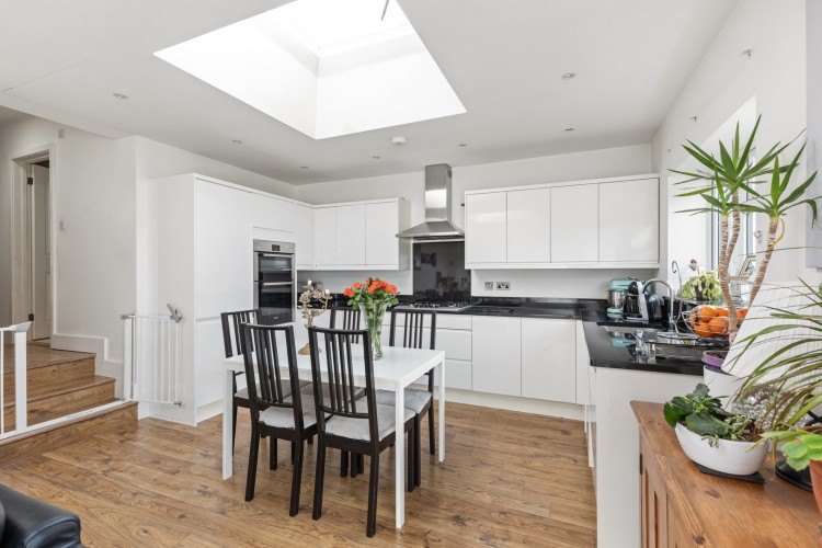 Images for Chiltern Avenue, Bushey, Hertfordshire