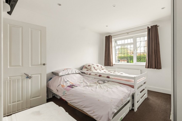 Images for Chiltern Avenue, Bushey, Hertfordshire