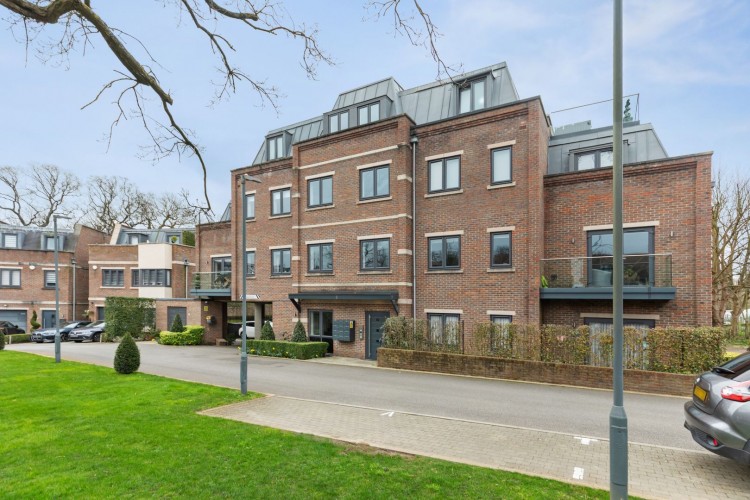 Images for Bushey Heath, Bushey, Hertfordshire