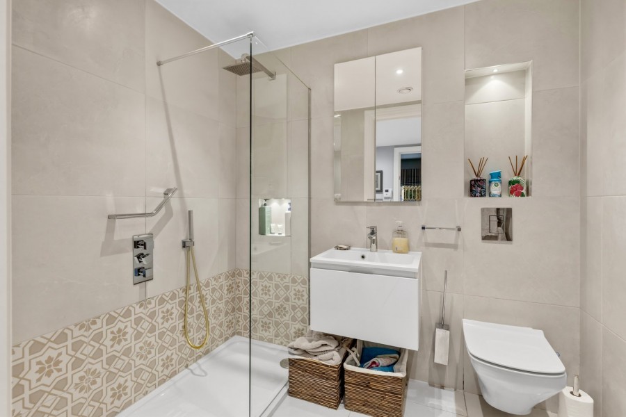 Images for Bushey Heath, Bushey, Hertfordshire