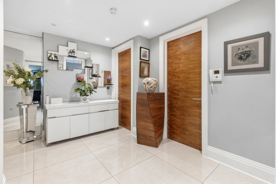 Images for Bushey Heath, Bushey, Hertfordshire