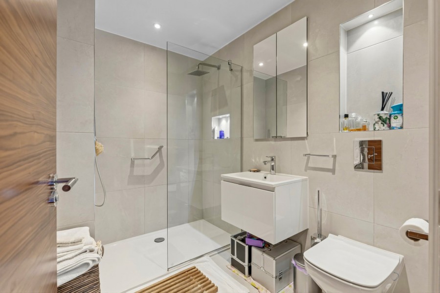 Images for Bushey Heath, Bushey, Hertfordshire