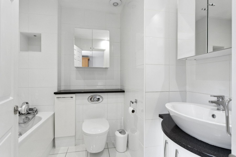 Images for High Street, Bushey, Hertfordshire