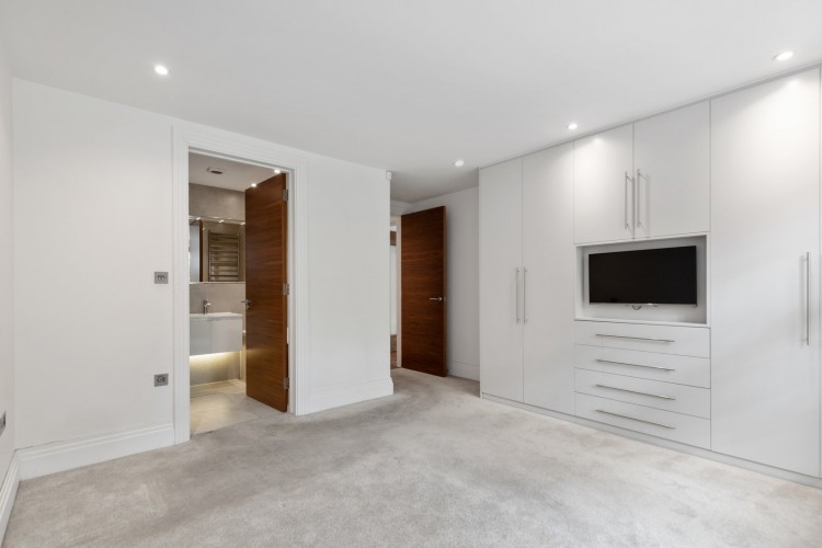 Images for Sparrows Herne, Bushey, Hertfordshire