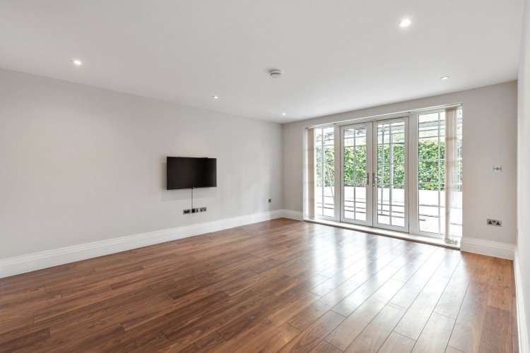 Images for Sparrows Herne, Bushey, Hertfordshire