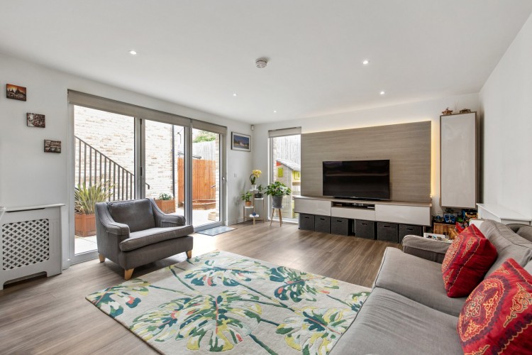 Images for Camborne Road, Edgware