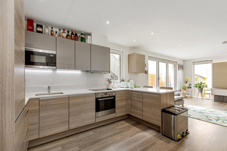 Images for Camborne Road, Edgware, Greater London