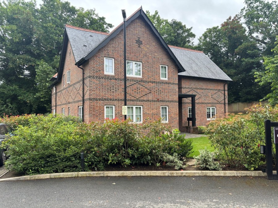 Images for Clouston Avenue, Bushey, Hertfordshire