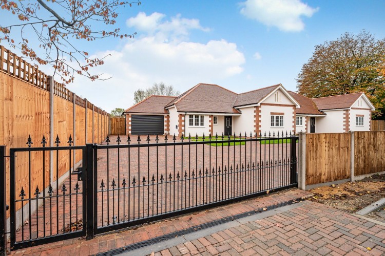 Images for Hazlemere, High Wycombe, Buckinghamshire