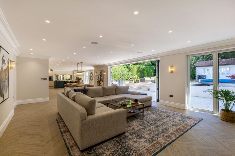 Images for Bushey Heath, Hertfordshire