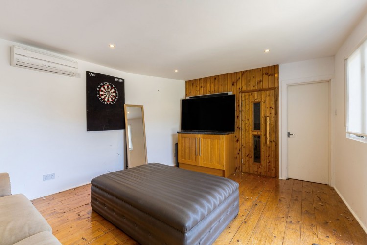 Images for Bushey Heath, Hertfordshire
