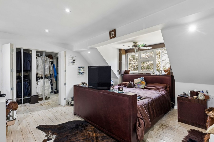 Images for Hendon Wood Lane, Mill Hill
