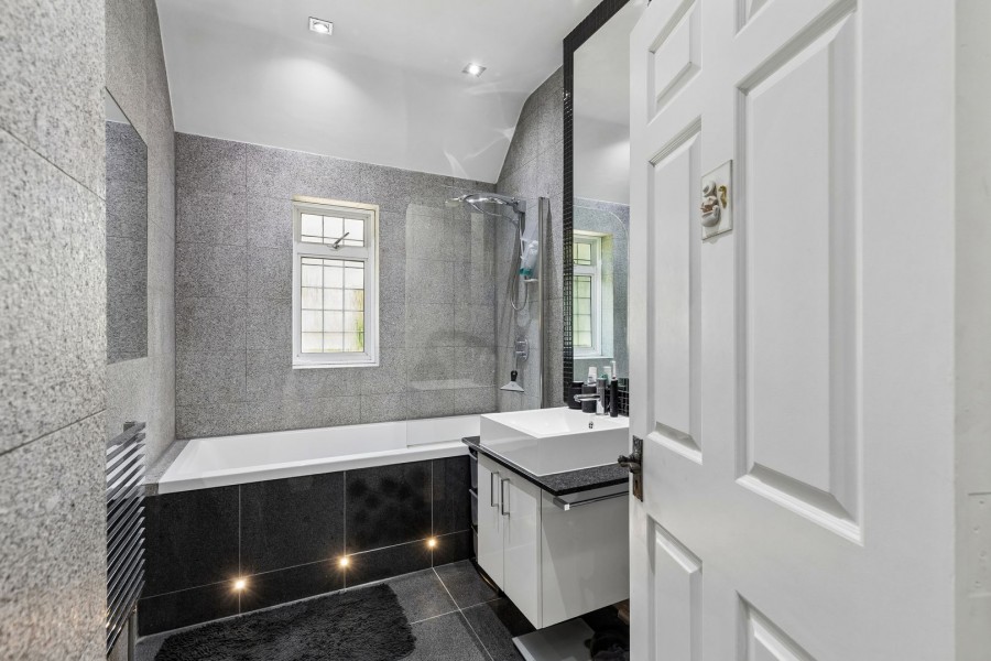 Images for Hendon Wood Lane, Mill Hill